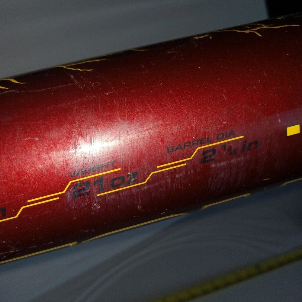 Easton Magnum LK40 29 in 22 oz -8 Youth Baseball Bat